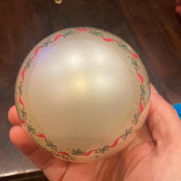 Precious Moments Collectible Glass Ball Ornament 1994 May Christmas Delightful - Picture 6 of 8